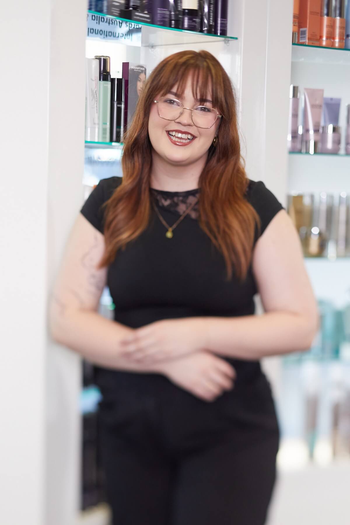 https://www.jingleshairdesign.co.nz/wp-content/uploads/2026/10/REBEKAHJingles-hair-design.jpg